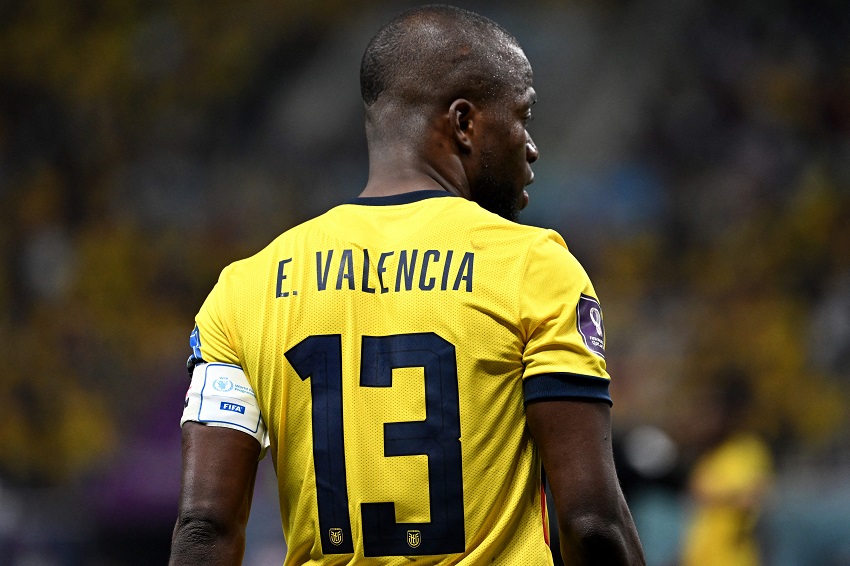 "Pedimos disculpas a todo el Ecuador", señala Enner Valencia entre lágrimas tras eliminación