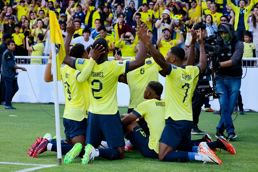 Ecuador apunta a reencontrarse con el triunfo en el duelo contra Chile