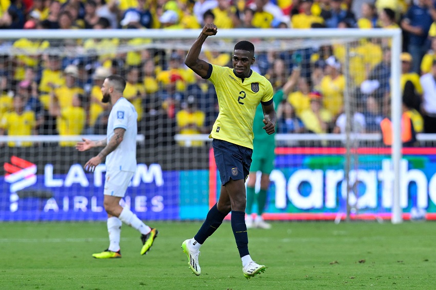 Félix Torres, en el once ideal de las dos primeras jornadas de las eliminatorias sudamericanas