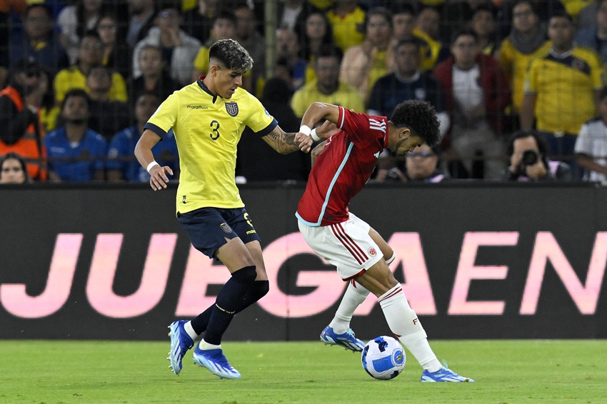 Bayer Leverkusen destaca el llamado de Piero Hincapié a la Copa América