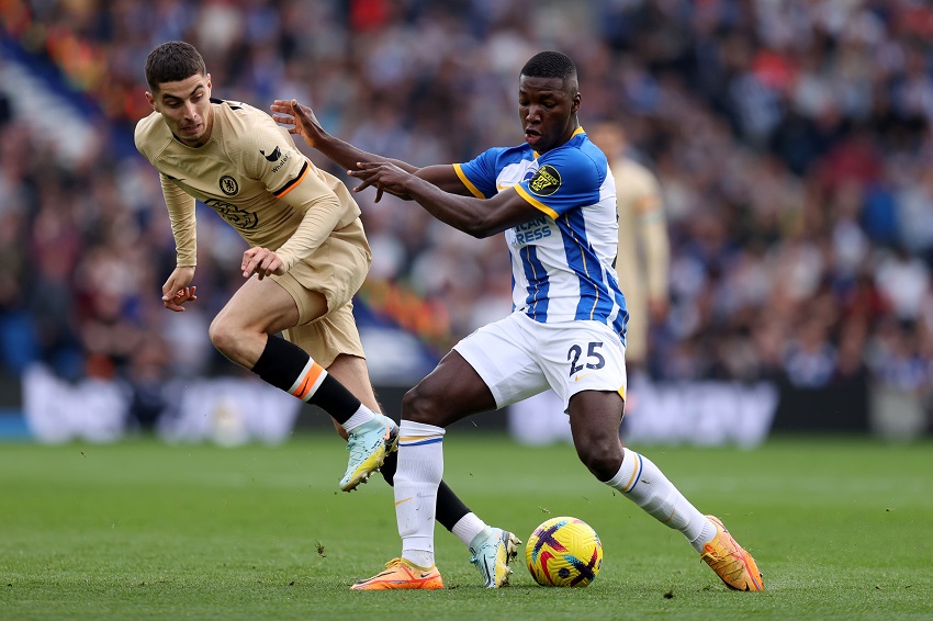 El Brighton no romperá su estructura salarial para mantener a Moisés Caicedo