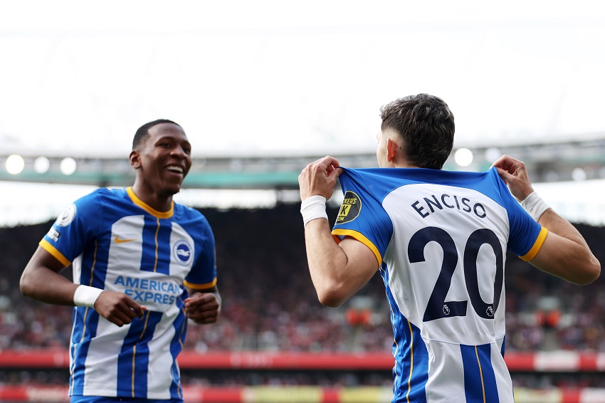 Pervis Estupiñán Julio Enciso Brighton Arsenal Premier