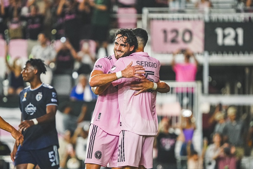 Con doblete de Leonardo Campana, Inter Miami remonta al Sporting Kansas City