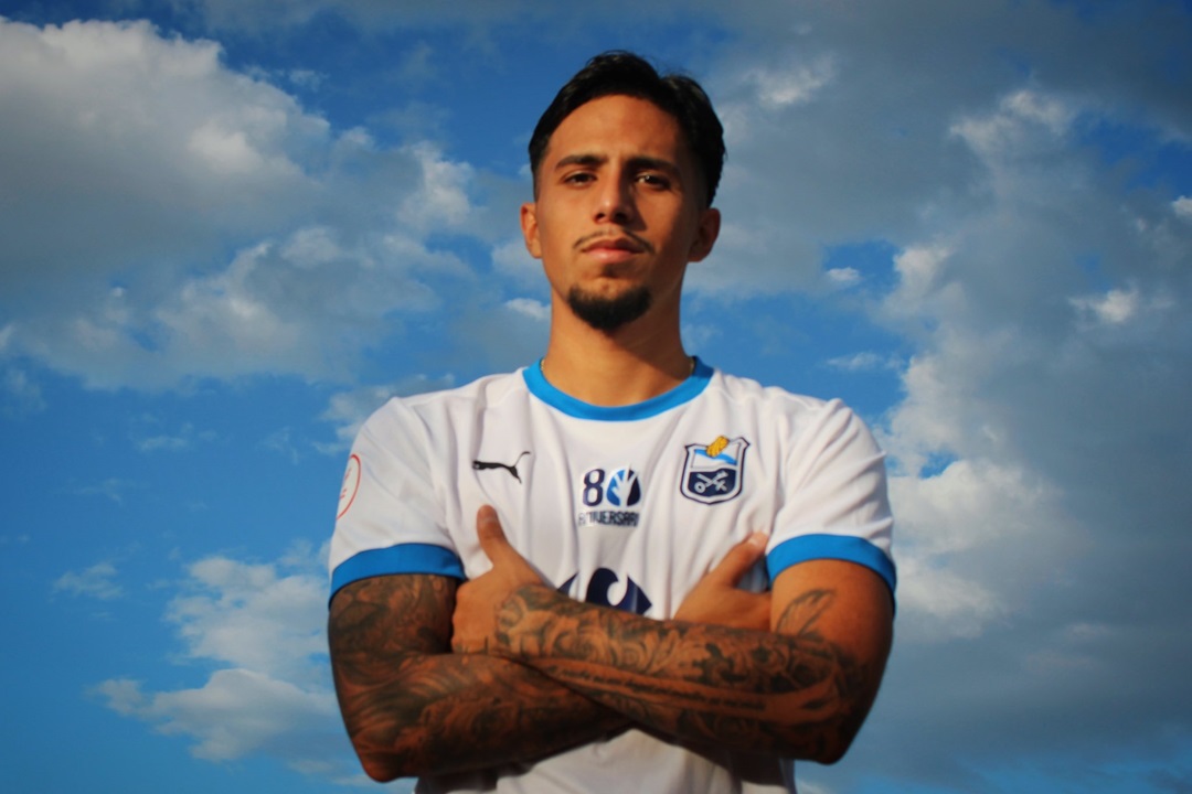 Diego Almeida, que rescindió con el Sestao River, inicia otro reto en España