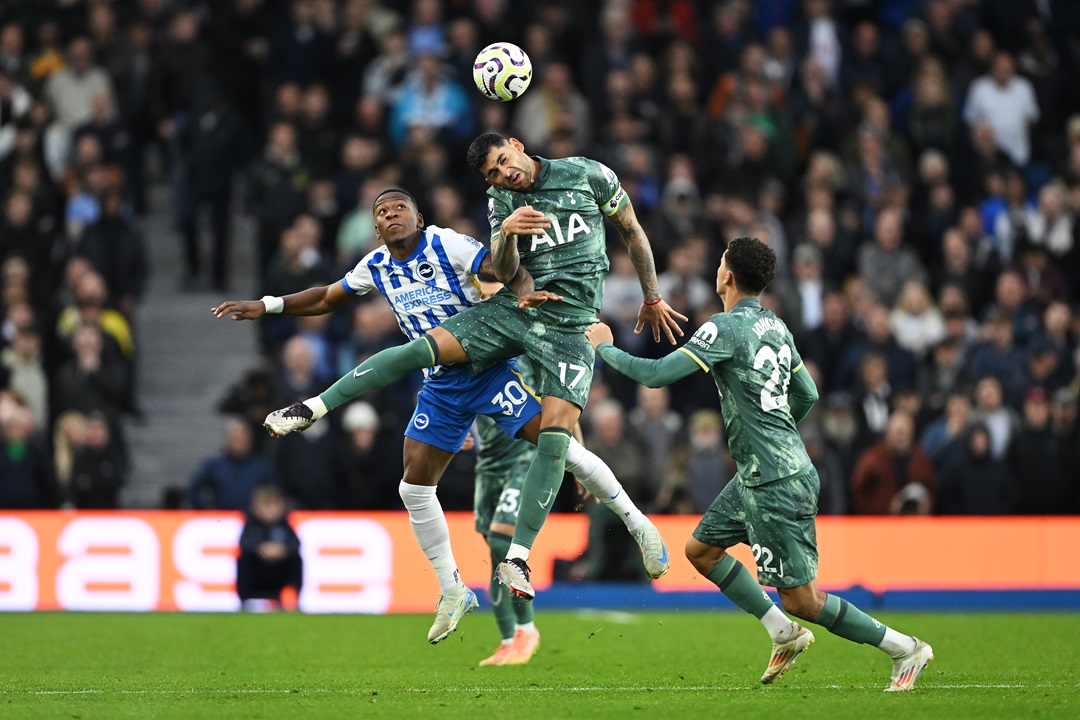 Brighton, con el ingreso decisivo de Pervis Estupiñán, protagoniza espectacular remontada ante Tottenham