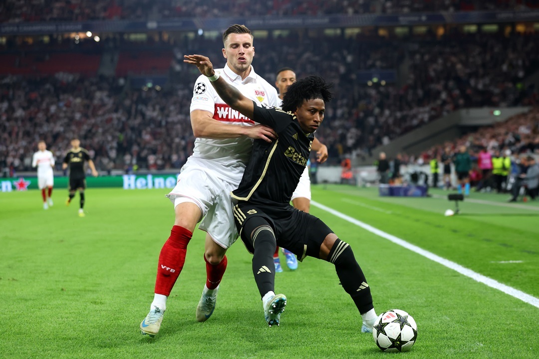 Sparta Praga, con buen desempeño de Angelo Preciado, obtiene el empate contra el Stuttgart