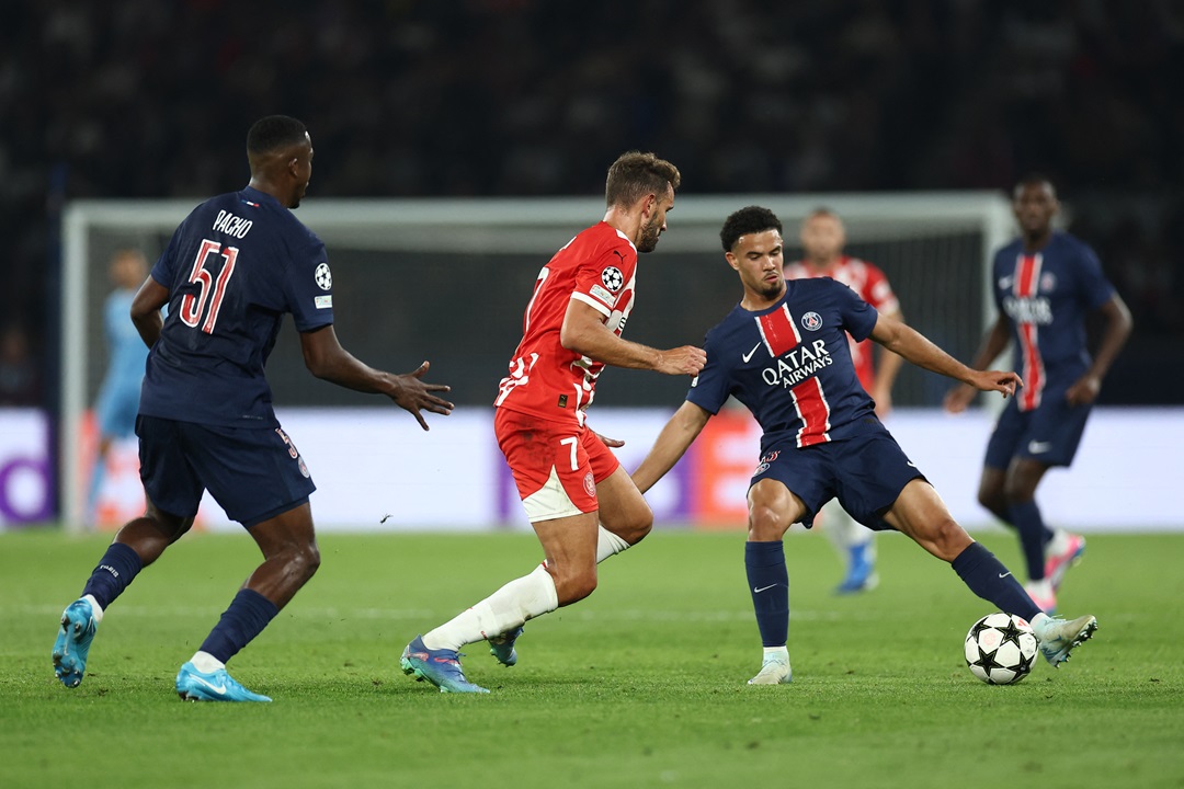 Willian Pacho debuta en Champions League y el PSG obtiene triunfo agónico sobre Girona