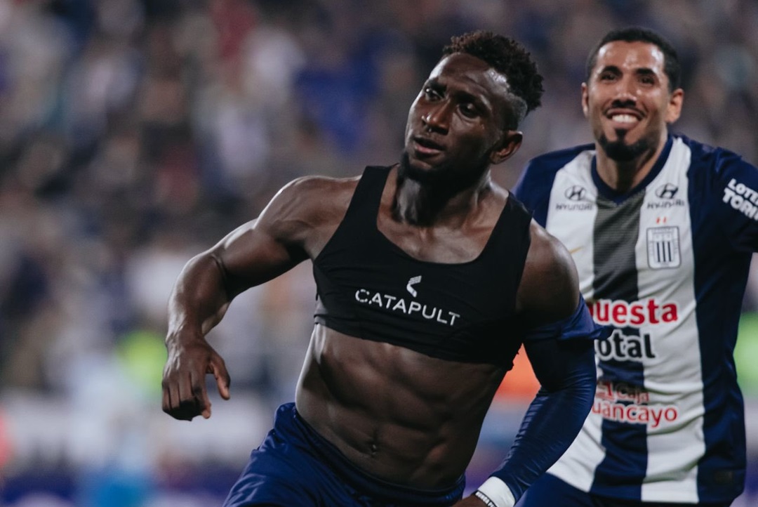 Eryc Castillo anota golazo y sella el triunfo de Alianza Lima contra Gremio