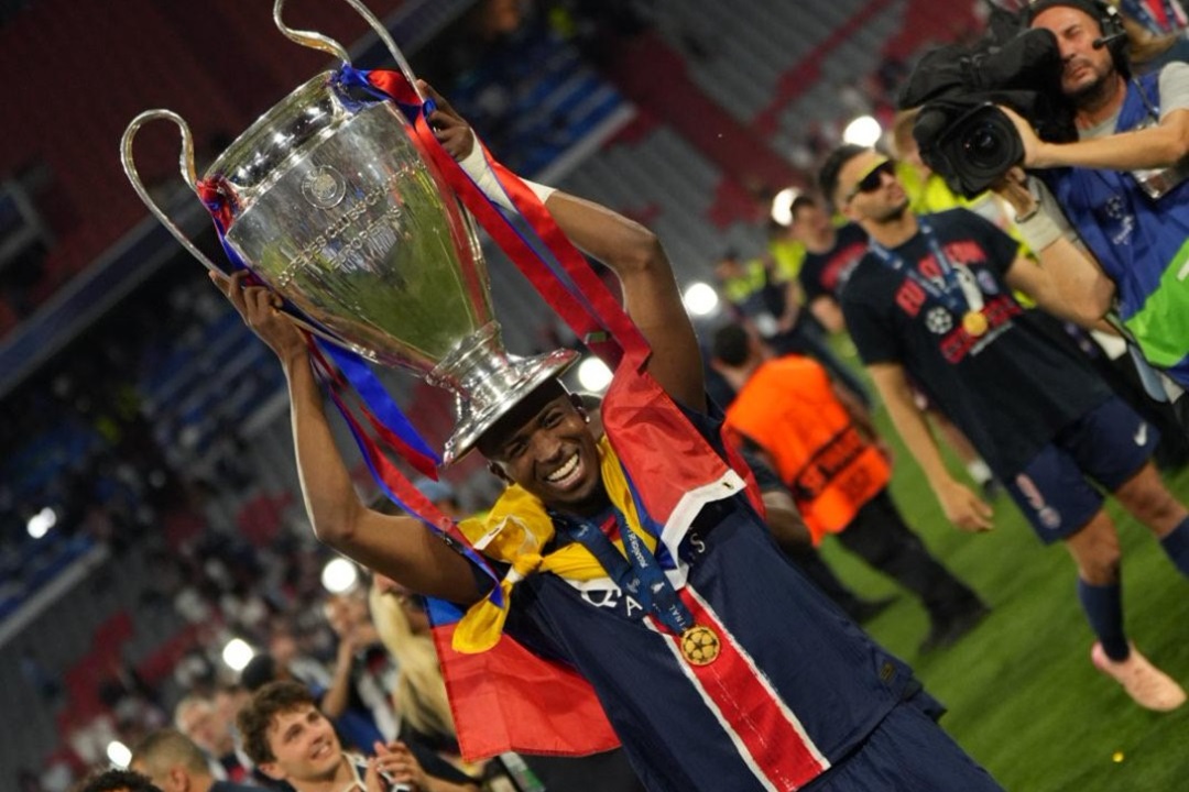 Willian Pacho comparte su emoción al ganar la Champions League y hacer historia para Ecuador