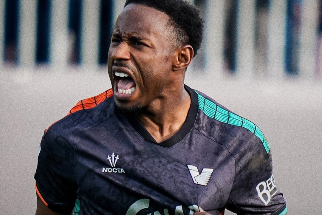 John Yeboah mantiene su racha goleadora y marca en la victoria del Venezia sobre Pescara