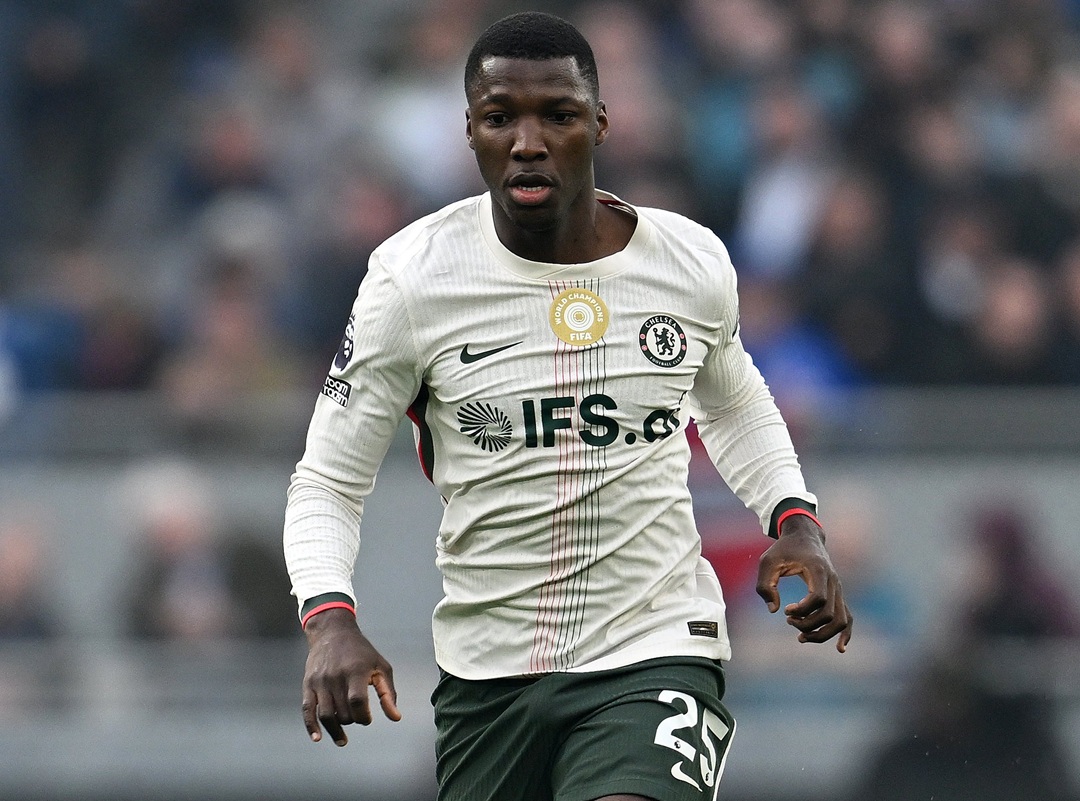 Chelsea, con Moisés Caicedo de titular, sufre dura caída ante el Everton