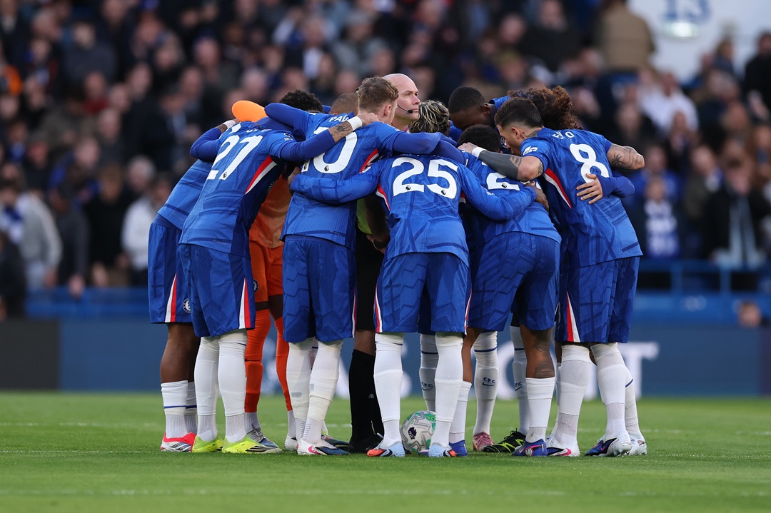 Chelsea, con Moisés Caicedo de titular, no reacciona tras gol en el primer tramo y cae ante el Newcastle
