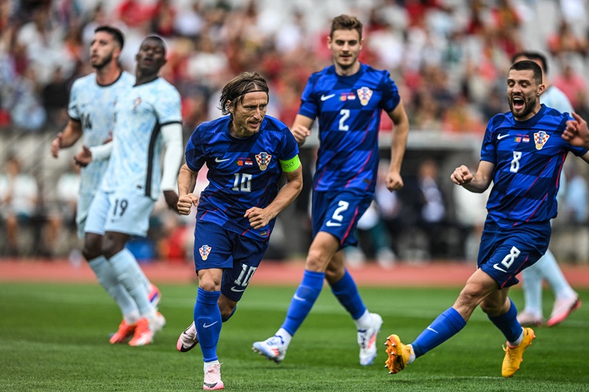 Croacia sostiene su buena racha imponiendo su jerarquía sobre Portugal