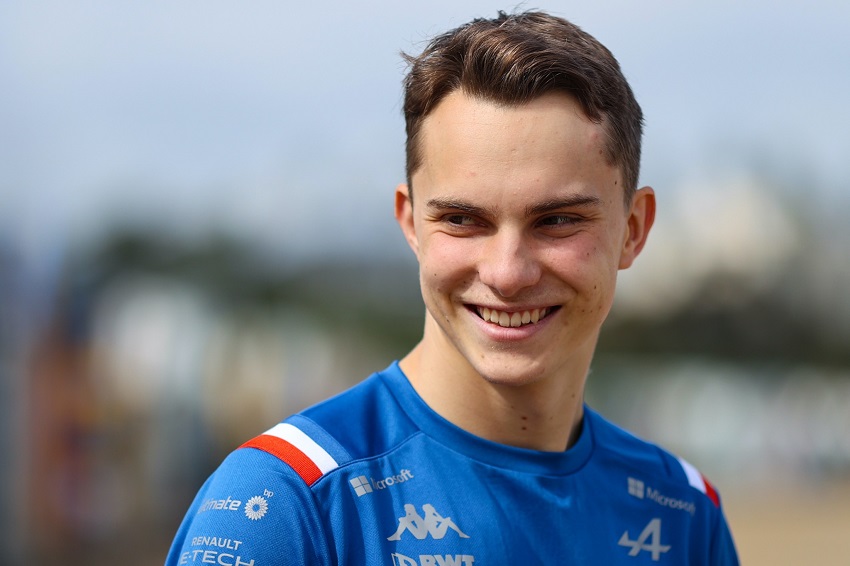 Oscar Piastri desmiente que reemplazará a Fernando Alonso en Alpine