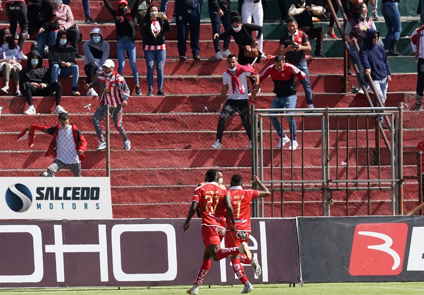 (Video) Técnico Universitario se adueña del clásico, clave para la permanencia