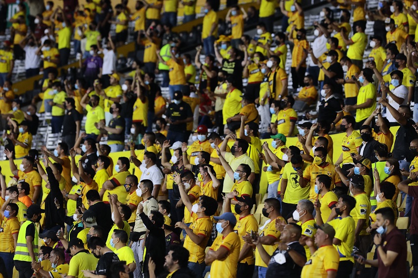 Barcelona informa que solo quedan entradas disponibles a dos localidades para final de ida ante Aucas