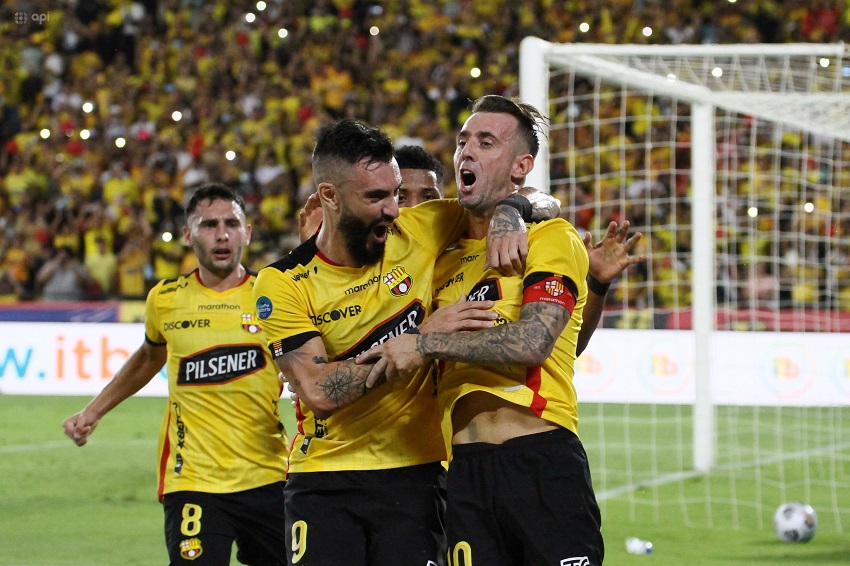 Barcelona golea a Cumbayá, gana la primera etapa y clasifica a Libertadores