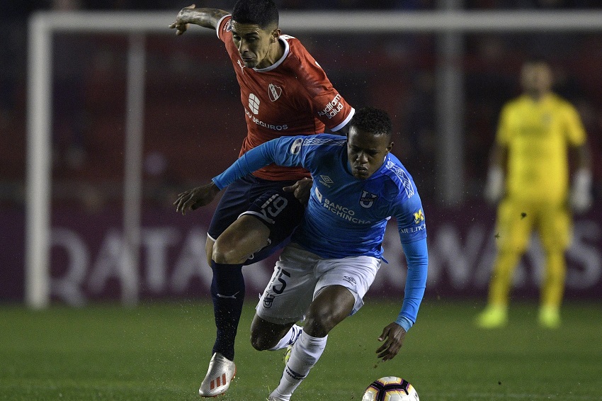 Gustavo Cortez cierra su etapa en Universidad Católica y se vincula a Independiente del Valle