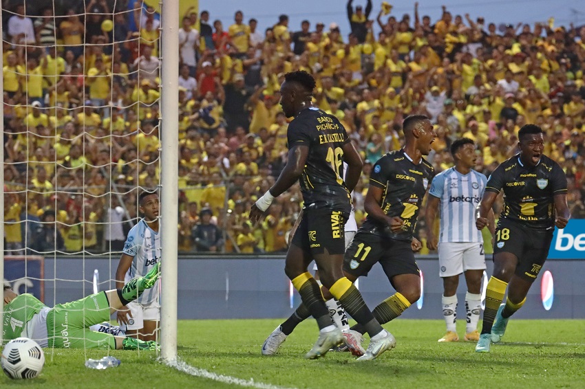 Barcelona resigna posibilidades del título directo al empatar ante Guayaquil City