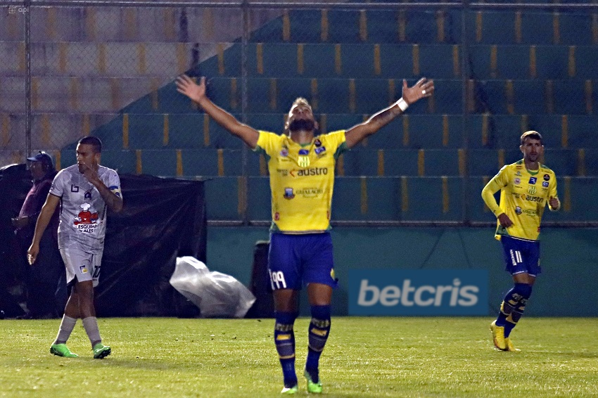 Gualaceo Delfín Diego Ávila