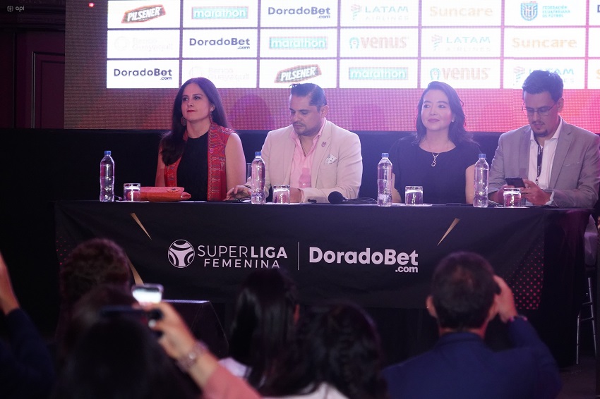 DoradoBet se la juega por el fútbol femenino con el patrocinio de la Superliga