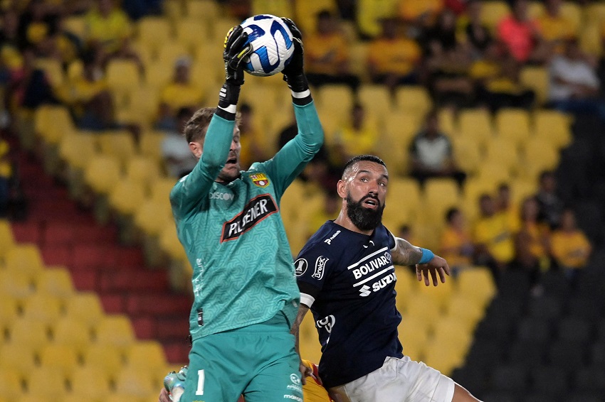 Javier Burrai, afectado por una lumbalgia, continúa en sesiones de terapia