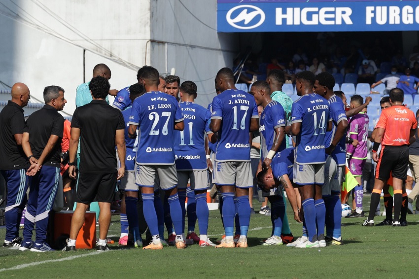 Edmundo Véjar, exvicepresidente de Emelec, pide a José Pileggi enfocarse en "salvar la categoría"