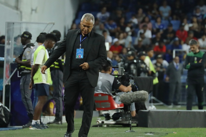 Hernán Torres: "Los trabajos van enfatizados en producir fútbol, pero los resultados no se dan"