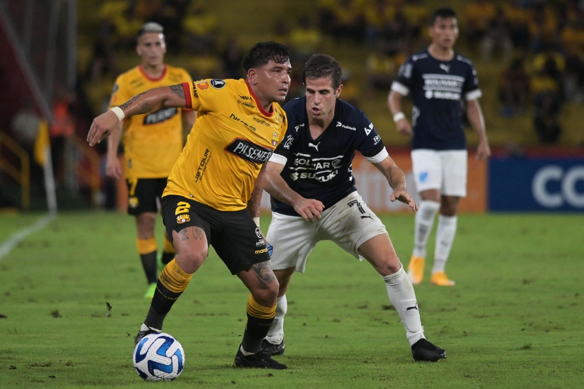 "Quiero ser un jugador importante para el equipo", señala Mario Pineida luego de su renovación de contrato