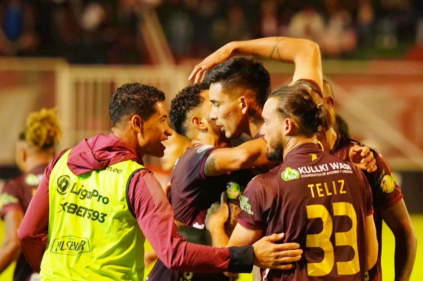 Mushuc Runa sorprende a Adrián Gabbarini con dos remates y rescata el empate ante Liga de Quito