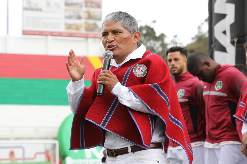 Mushuc Runa no tiene "niños de bigote" y no pide futbolistas a la selección "para que jueguen y venderlos", responde Luis Chango a Michel Deller