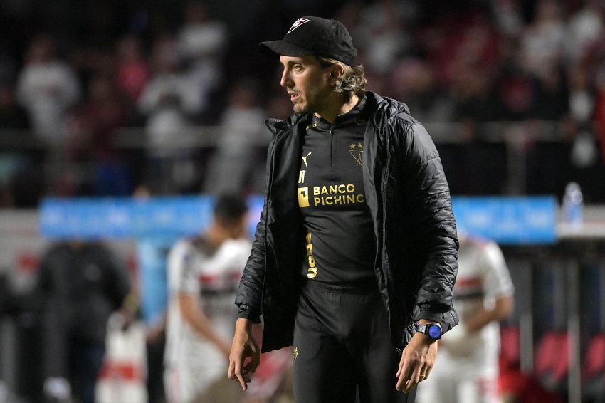 Luis Zubeldía alcanza un acuerdo económico con Liga de Quito, pero pone una condición para renovar su contrato