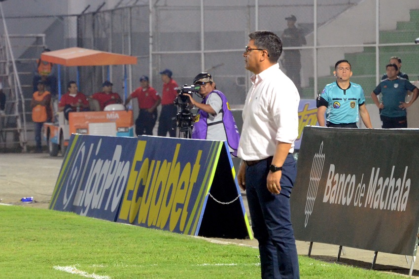 Aucas finaliza el interinazgo de Jorge Alfonso y anuncia a Sebastián Blázquez como nuevo técnico