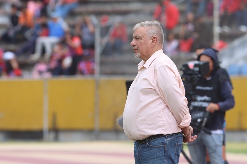 El Nacional anuncia el término del segundo ciclo del entrenador Ever Hugo Almeida