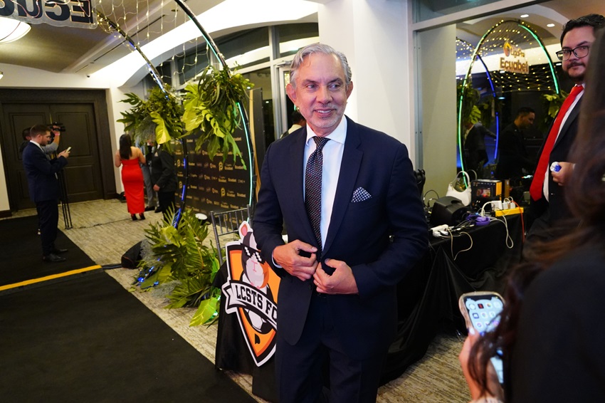 "Estamos analizando la conveniencia de participar o no en la Copa Ecuador", señala José Pileggi