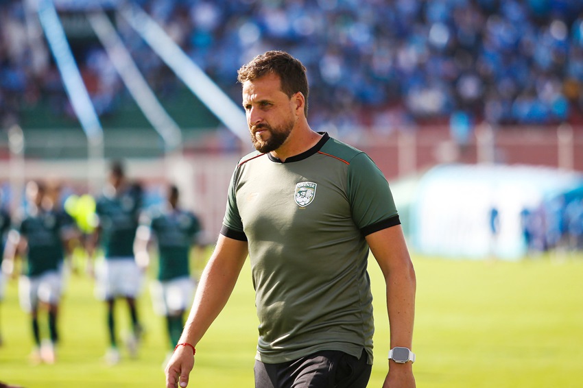 Orense comunica el cese de funciones del entrenador argentino Nicolás Chietino