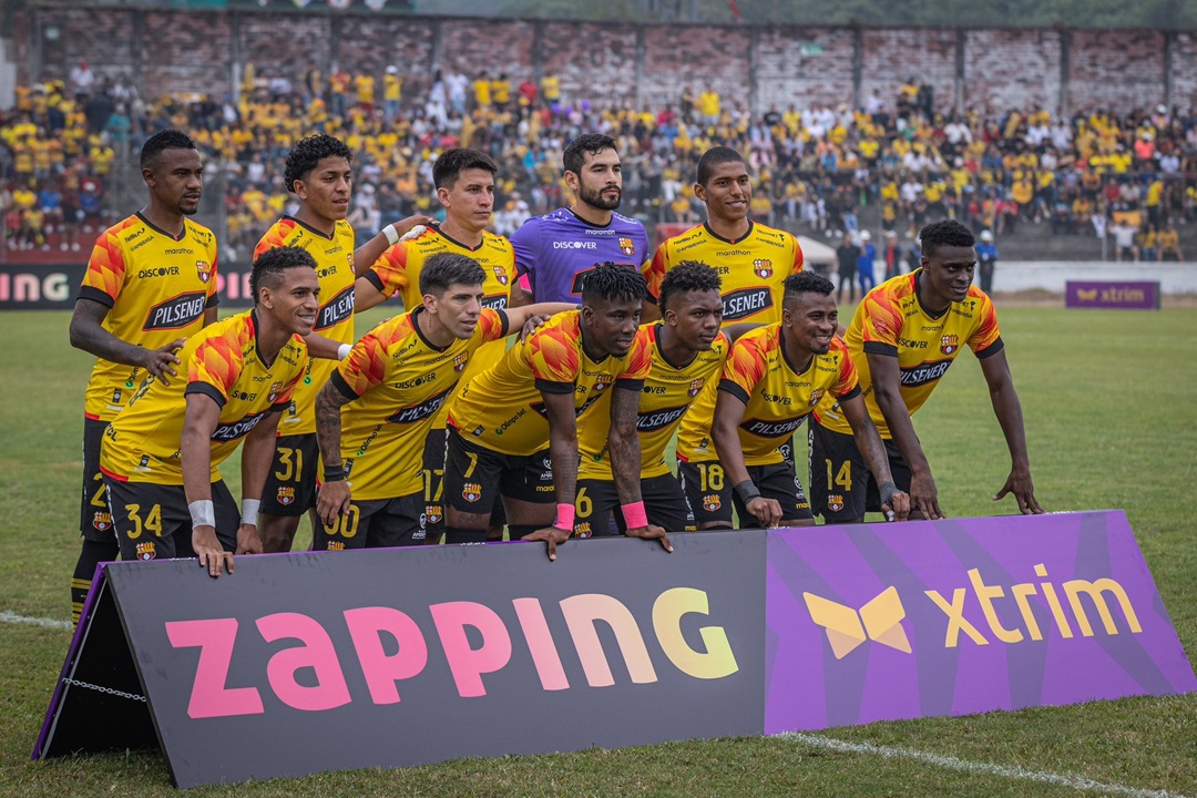 Barcelona, con triplete y show de Djorkaeff Reasco, golea a El Nacional para adueñarse de la Copa Zapping