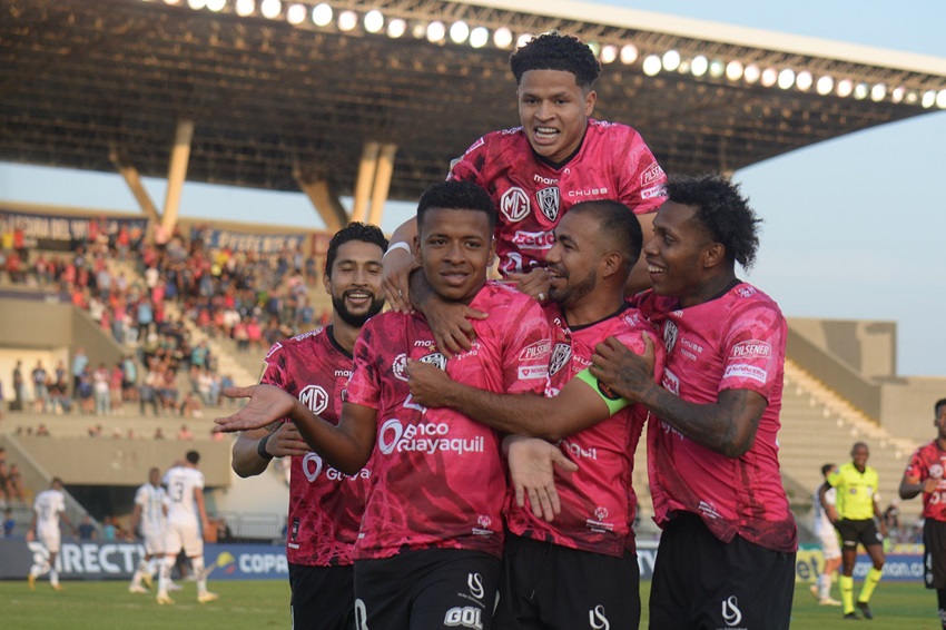 Independiente del Valle golpea en momentos claves a Guayaquil City y logra boleto a semifinales