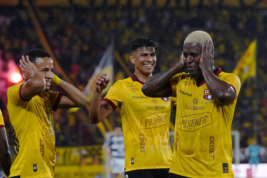 Barcelona anuncia los precios de las entradas del duelo contra Emelec