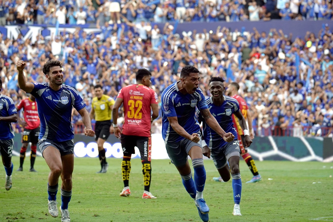 Emelec responde en inferioridad numérica y rescata el empate contra Deportivo Cuenca