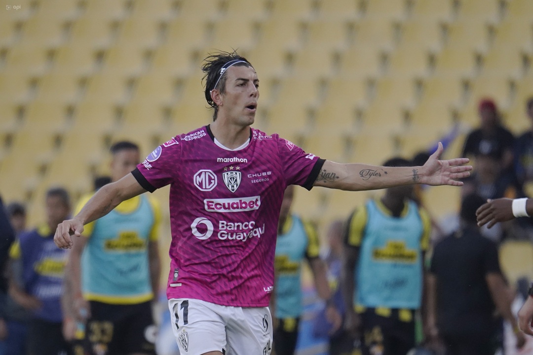 Independiente del Valle confirma la salida de Michael Hoyos
