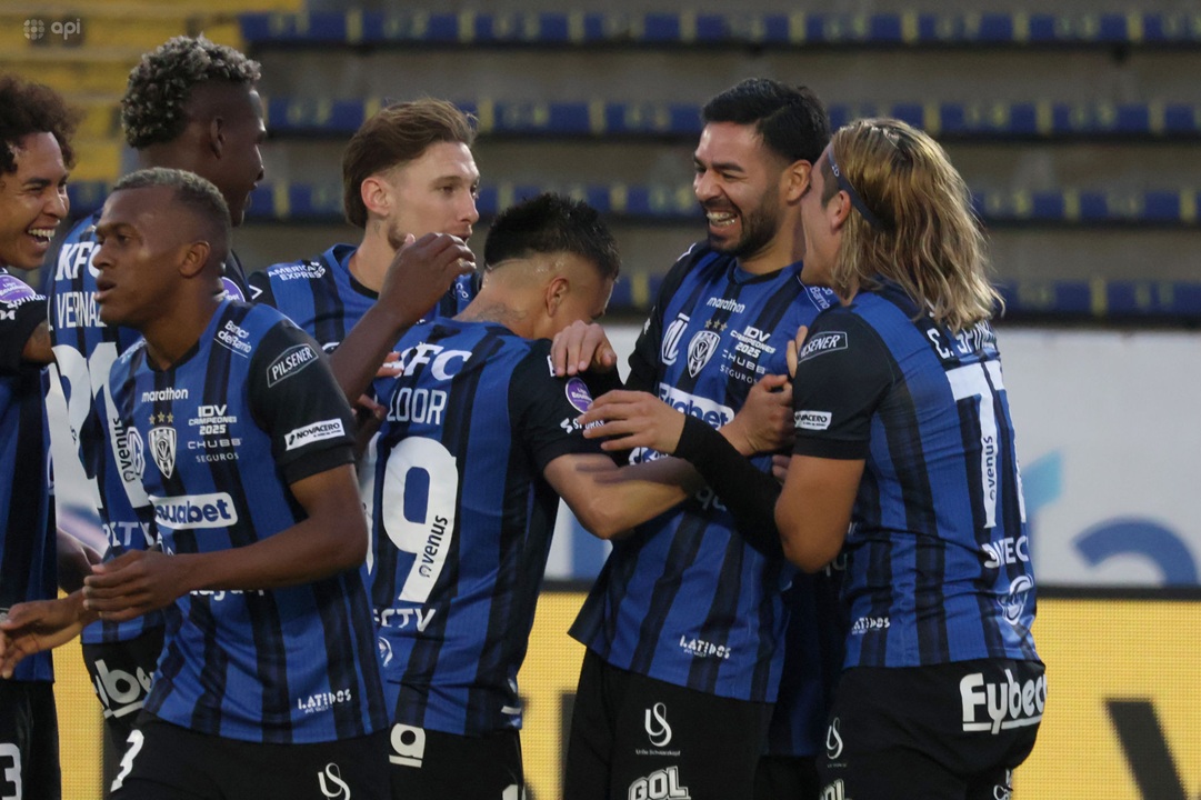 Independiente del Valle marca diferencia en el segundo tiempo y doblega a Universidad Católica