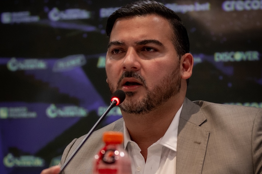 Antonio Álvarez confirma la salida de Segundo Castillo y anuncia la vinculación de Ismael Rescalvo