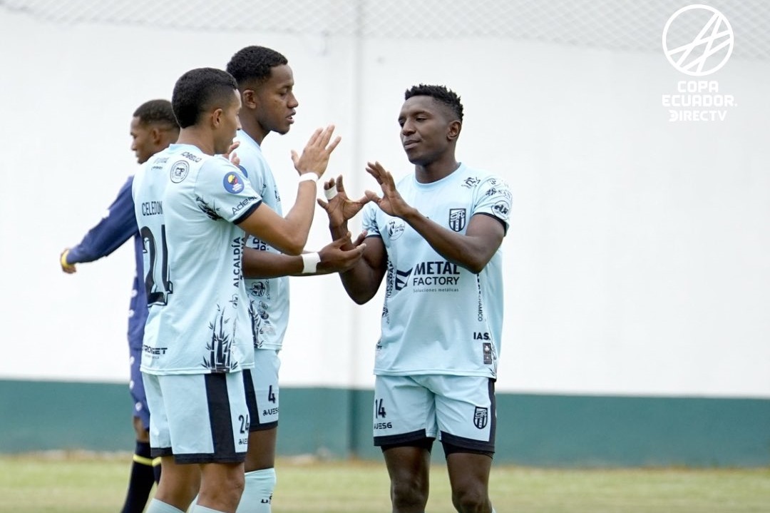 9 de Octubre derrota a Deportivo Panamericana y avanza a los 16avos de final de la Copa Ecuador