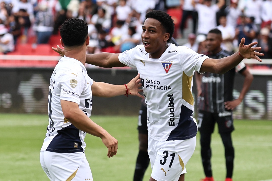 Liga de Quito se impone de manera agónica tras intenso duelo contra Técnico Universitario