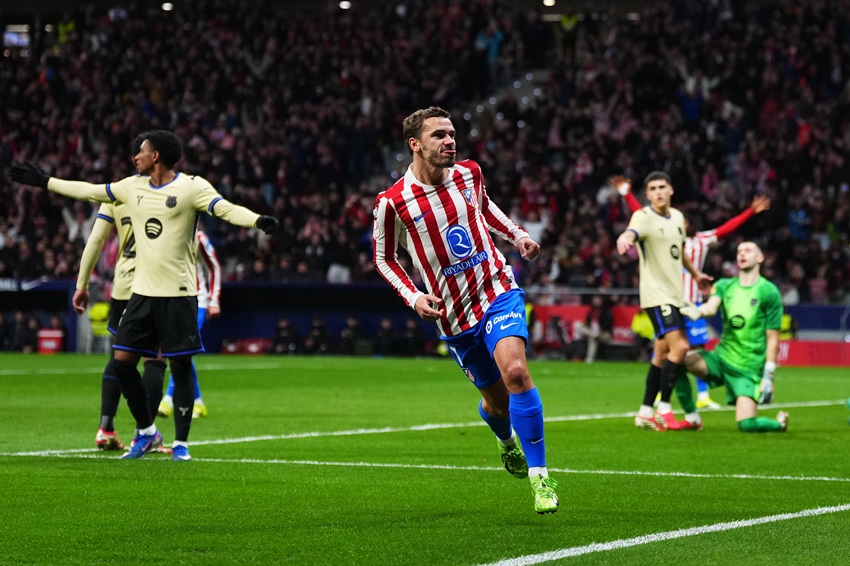Atlético de Madrid da un golpe de autoridad al Barcelona y acaricia la final de la Copa del Rey