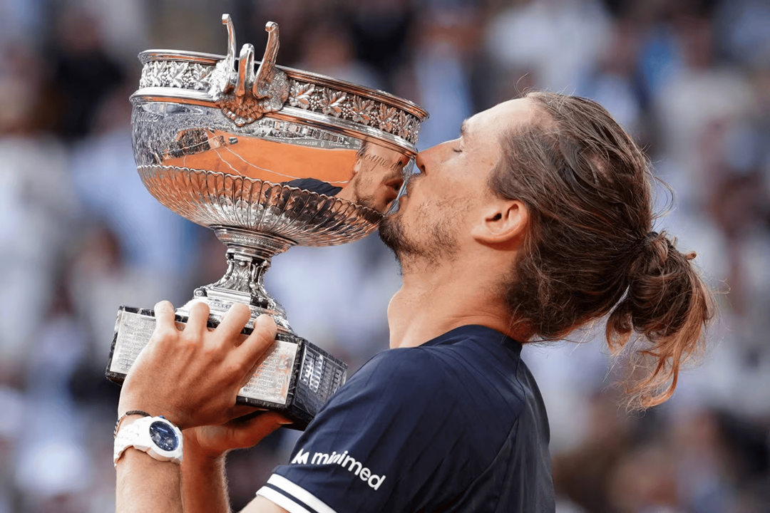 Alexander Zverev vence a Flavio Cobolli y gana Roland Garros, primer Grand Slam de su carrera