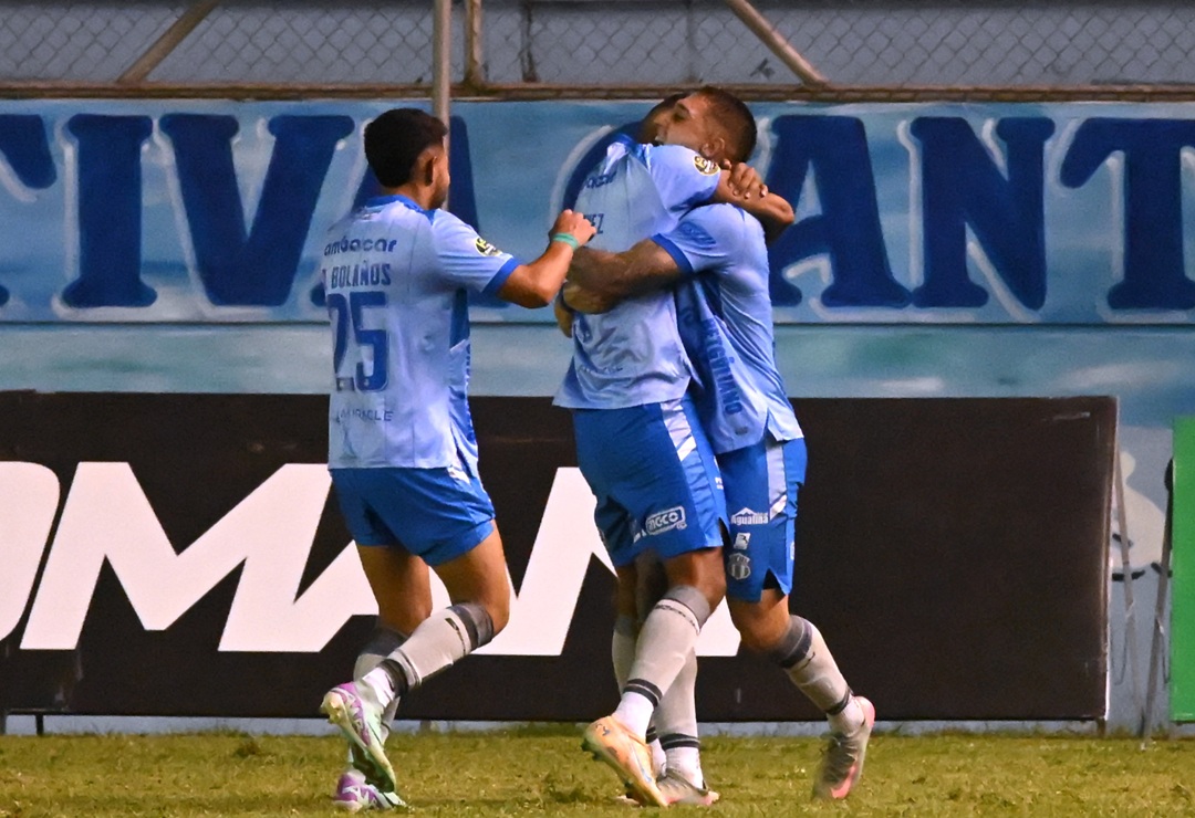 Macará se recupera con triunfo sobre un Manta que sigue en el fondo