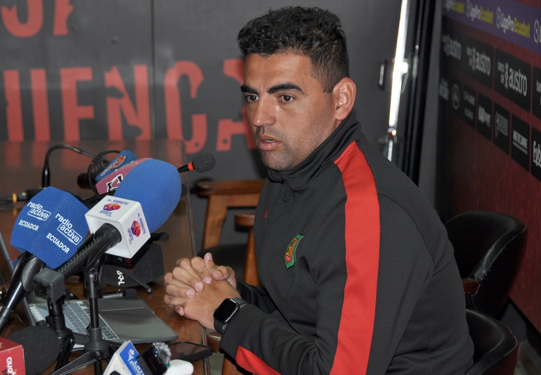Luis Miguel Escalada renuncia a Deportivo Cuenca y será el nuevo director deportivo de Emelec
