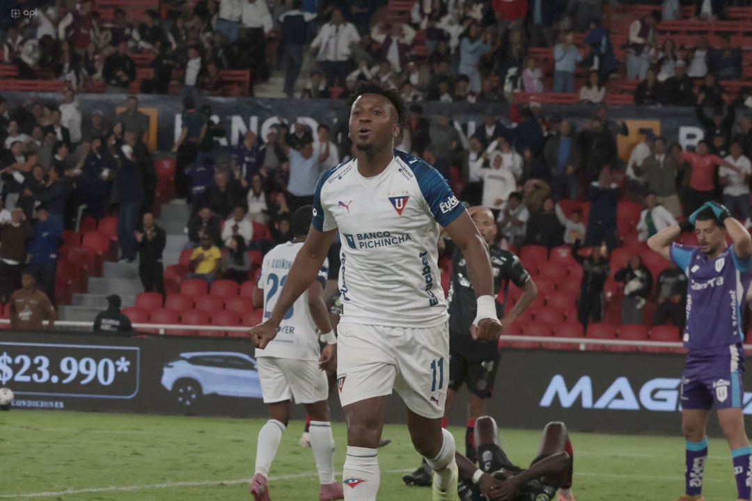 Liga de Quito logra en los últimos minutos la remontada sobre Técnico Universitario